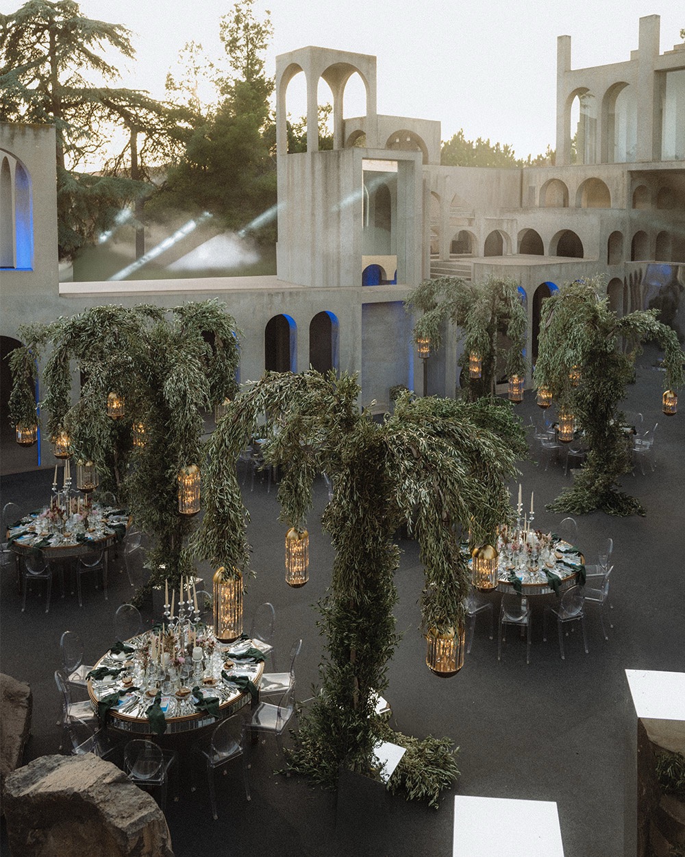 Arches and structure at Worlds Mirrored event in Espacio Corberó
